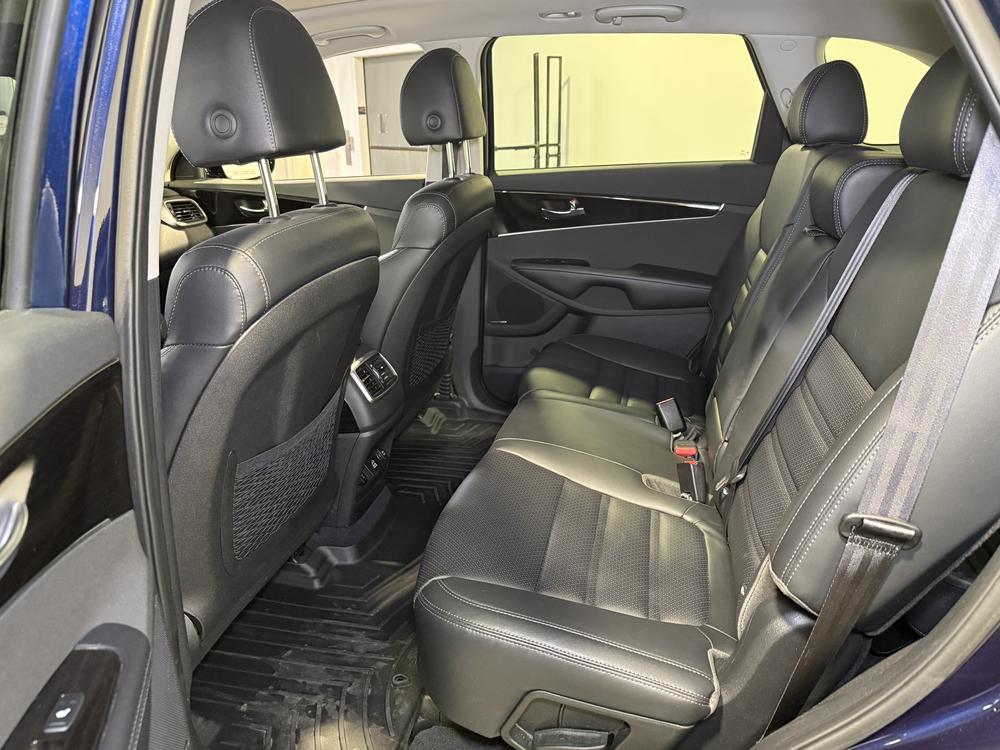 Kia Sorento EX 2020 d&rsquo;occasion à vendre - 32