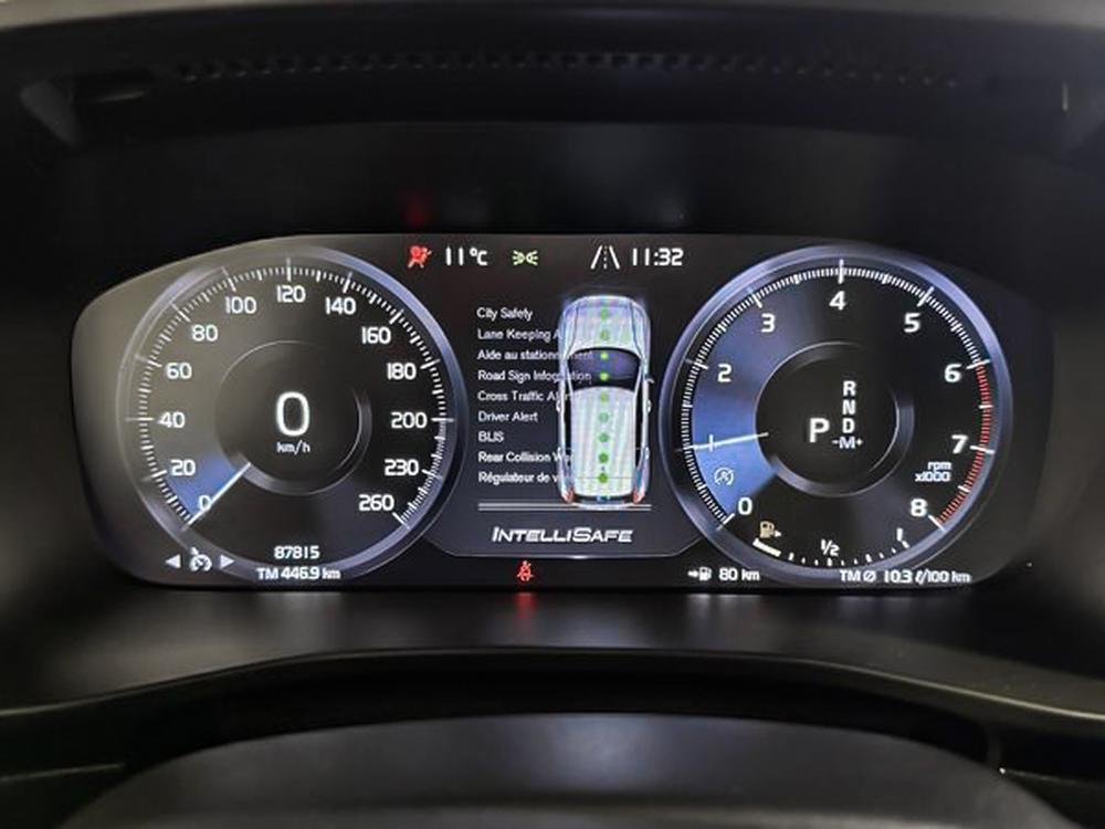 Volvo XC40 R-DESIGN 2019 d&rsquo;occasion à vendre - 28