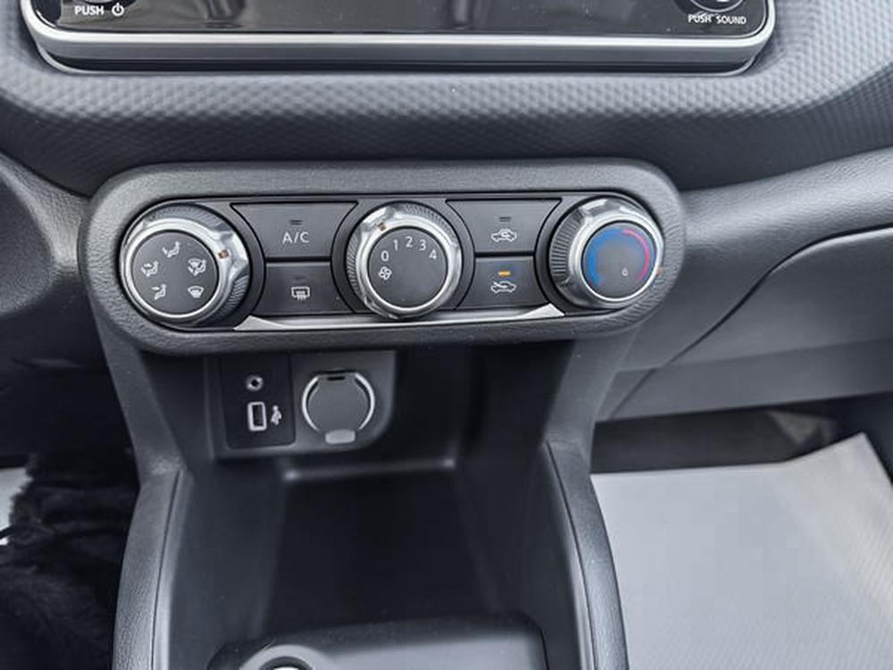 Nissan Kicks Play S 2025 d&rsquo;occasion à vendre - 21