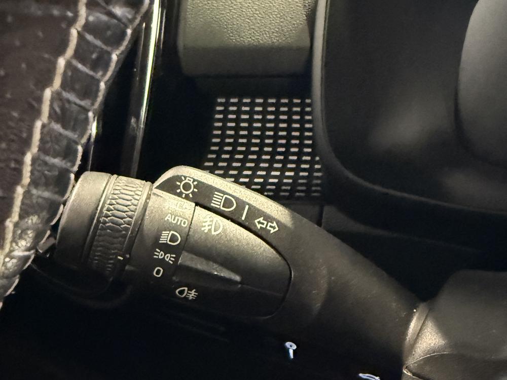 Volvo XC40 R-DESIGN 2019 d&rsquo;occasion à vendre - 26