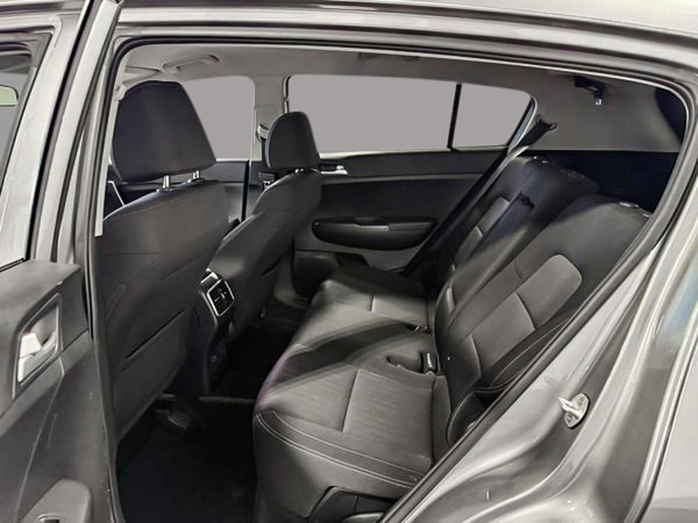 Kia Sportage LX 2020 d&rsquo;occasion à vendre - 30