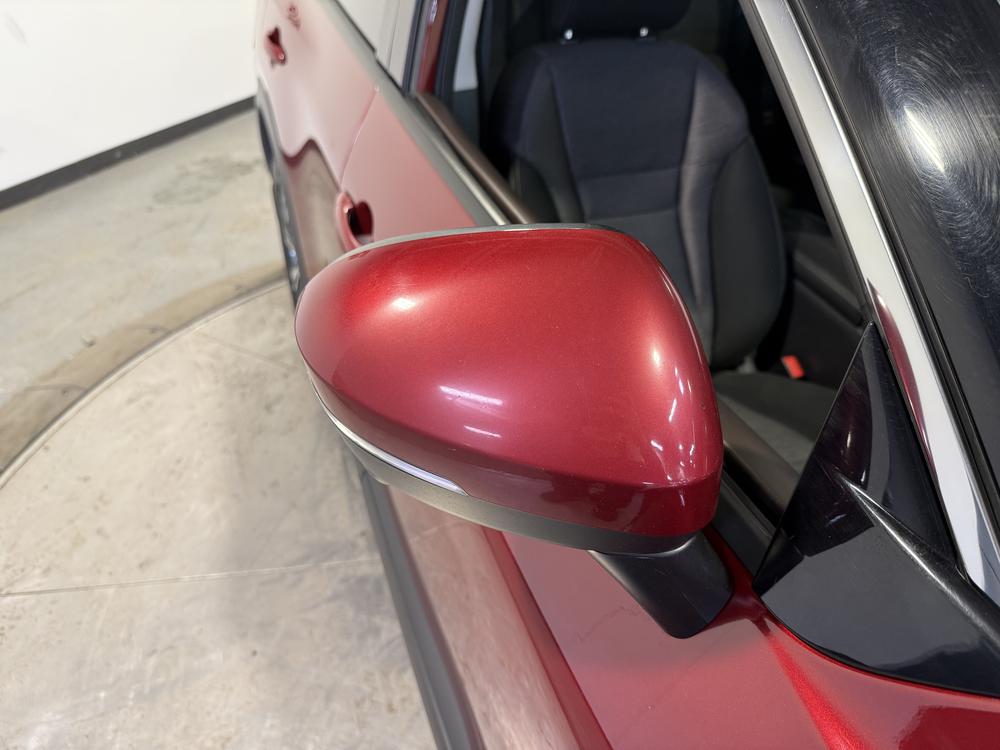 Nissan Rogue SV 2021 d&rsquo;occasion à vendre - 11