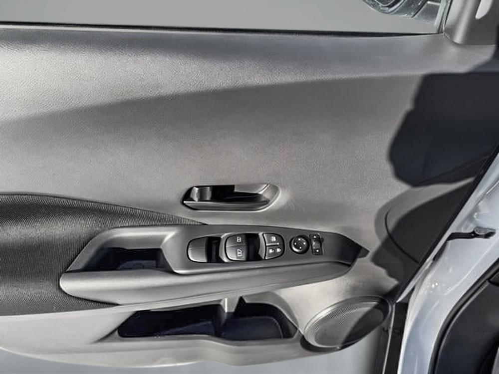 Nissan Kicks Play S 2025 d&rsquo;occasion à vendre - 14