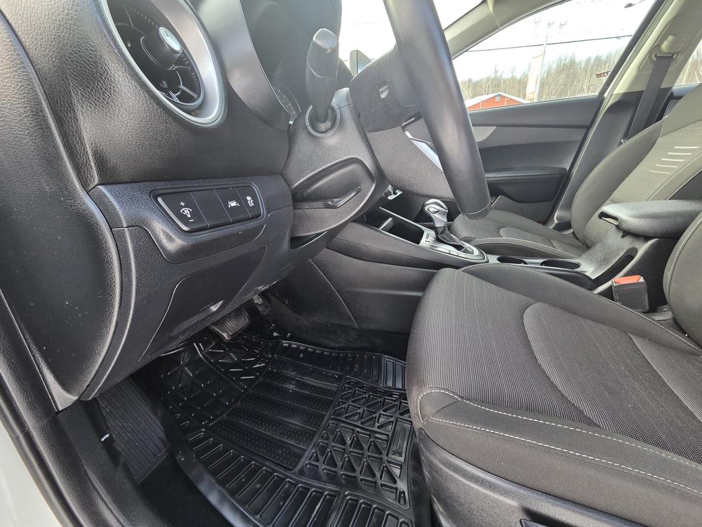 Kia Forte LX 2019 d&rsquo;occasion à vendre - 13
