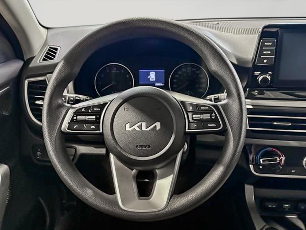 Kia Seltos LX 2023 d&rsquo;occasion à vendre - 17