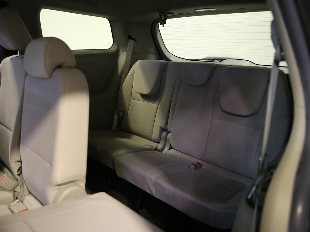 Kia Sedona LX 2020 d&rsquo;occasion à vendre - 32