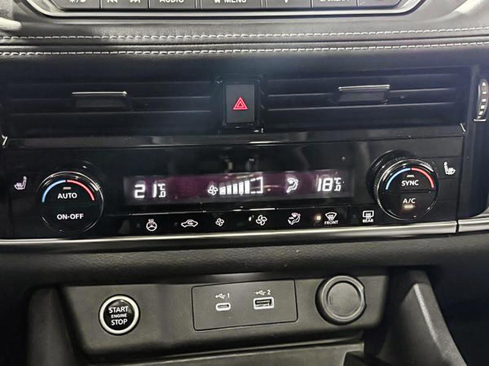 Nissan Rogue SV 2021 d&rsquo;occasion à vendre - 27