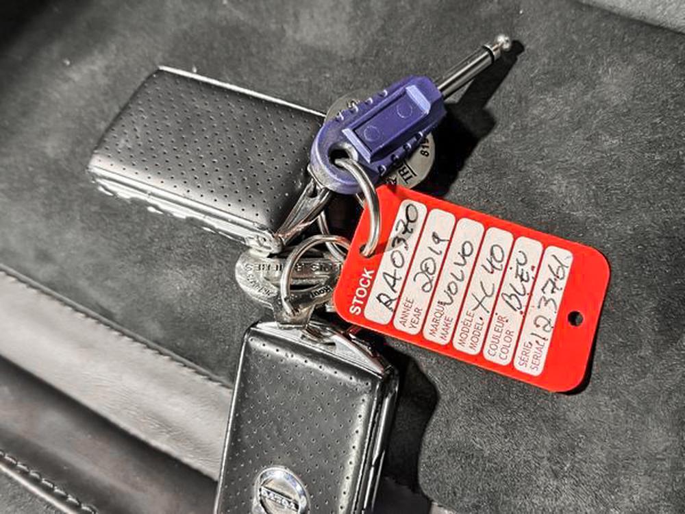 Volvo XC40 R-DESIGN 2019 d&rsquo;occasion à vendre - 37