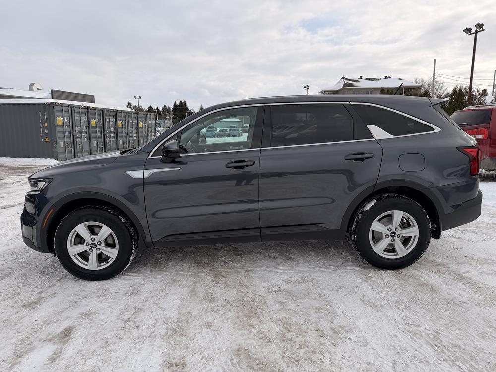 Kia Sorento LX AWD 2022 d&rsquo;occasion à vendre - 4
