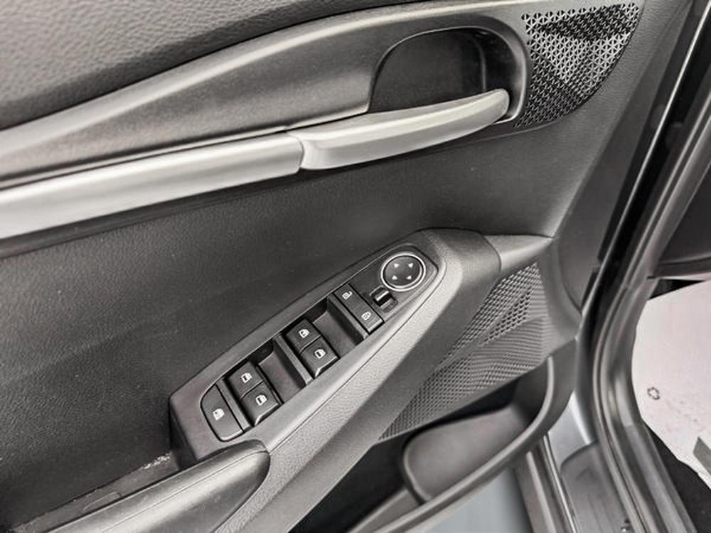 Kia Seltos LX FWD 2023 d&rsquo;occasion à vendre - 13