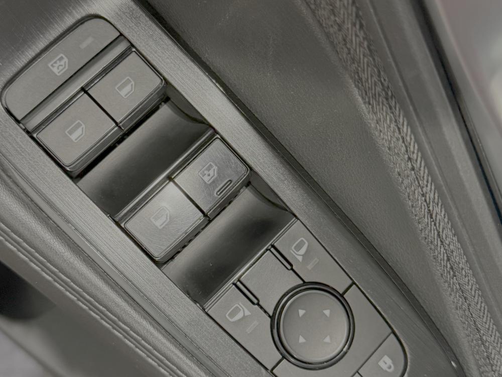 Nissan Rogue SV 2021 d&rsquo;occasion à vendre - 16